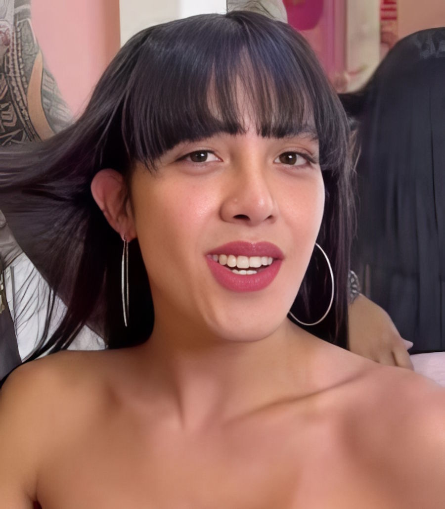 Ale Rous Montero ("La Escubidu")